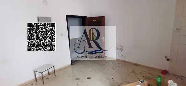متاح للإيجار السنوي استوديو مميز في منطقة النعيمية على شارع الكويت، موقع حيوي بجوار مقابل مطعم جمبرينا وقريب من جميع الخدمات الأساسية
