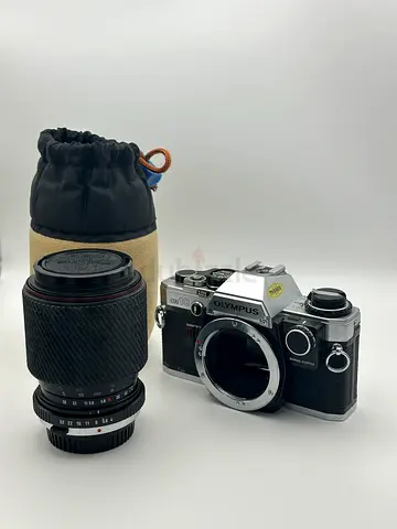 Olympus OM-10 70-210mm 35mm film camera