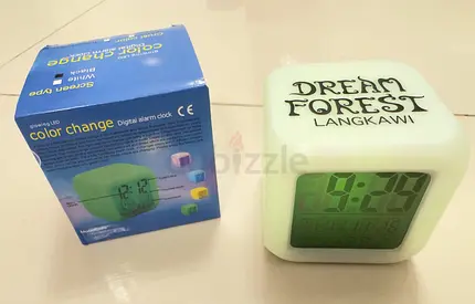 Digital Color-Change Cube Alarm Clock (Dream Forest Langkawi) - Working for at 10 aed only