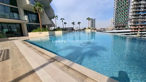1 Bedroom | Private Pool | Community View