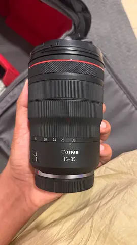 Canon RF 15-35mm f/2.8 Lens Excellent Condition