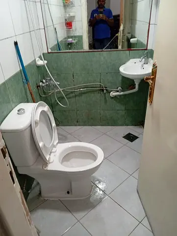 Partition available for single executive lady