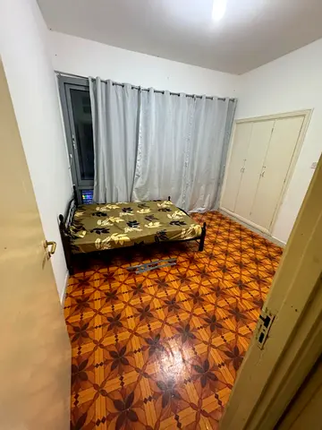 Regular room for rent in Al Zahiyah