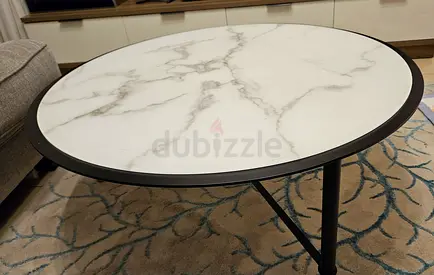 Round Coffee Table with Black Metal Legs