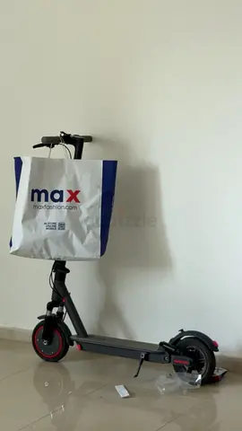 E-Scooty - Lucky Liang