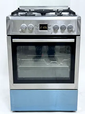 Blomberg Stainless Steel 60x60 Gas Cooker Excellent Condition, Wok Burner, Digital Timer