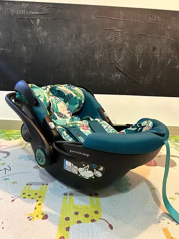 Infant car seat with base - new condition