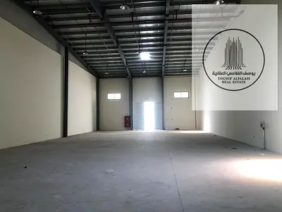 مستودع 5400 قدم | أم القيوين | كهرباء 50KW