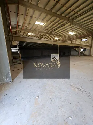 Warehouse for rent in Umm Al Quwain, Umm Al Thu’oub, 13,000 sq ft (8,000 ground + 5,000 mezzanine), 80 kW, AED 390,000/year