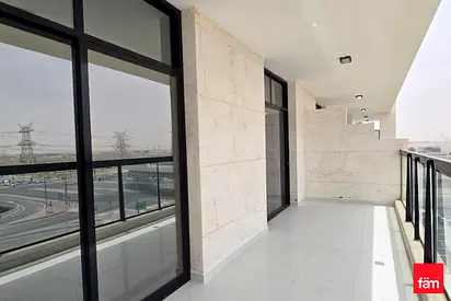 MidFloor | Spacious Layout | Vacant