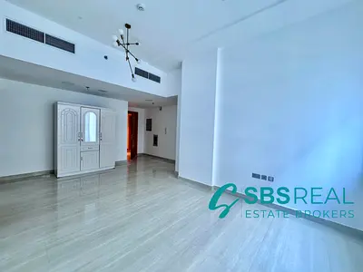 READY | SPACIOUS | LUXURY