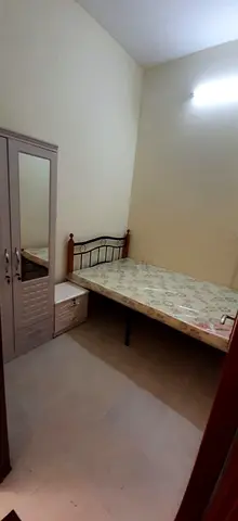 Direct from owner discovery Gardens couple and single partition next to gardens metro station