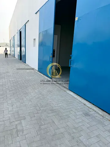Warehouses for sale in Al-Sajaa Industrial, Al-Hano Al-Jaleel, freehold ownership for all nationalities, area 14,000 square feet