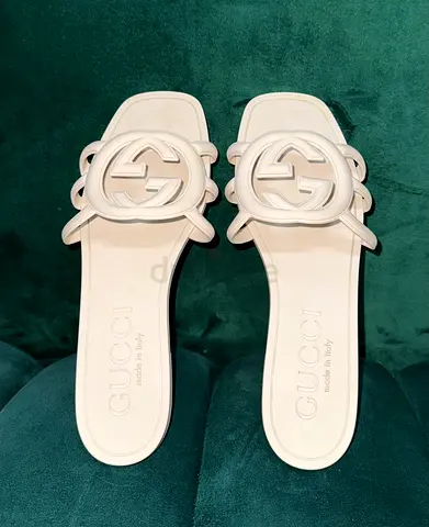 OffWhite Gucci Rubber Logo Slides Size 38 Pre-Owned