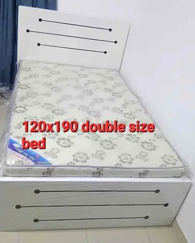 White Double Bed with Storage Drawers and Mattress (120 x 190 cm)