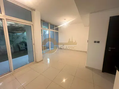 3 BR | Open Kitchen Layout | Move-In Ready