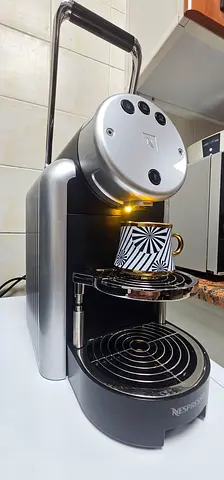 Nespresso zenius zn100 Pro Coffee Machine – Good Condition – Original