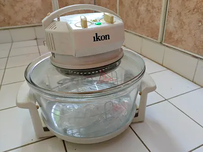 Ikon Halogen Convection Oven - Glass Bowl Countertop Cooker