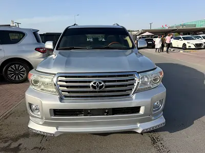 Toyota Land Cruiser 2013 GCC Specs