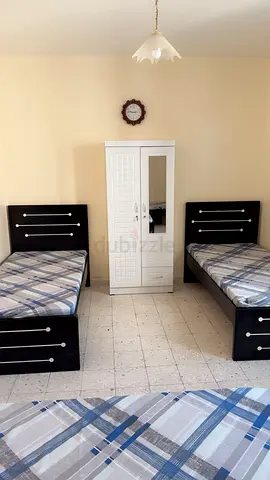 LADIES BED SPACE