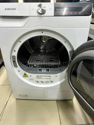 Samsung latest model 9 kg dryer with WiFi good condition white colour