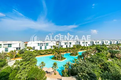 4 BR Plus Maid's | First Row | Lagoon View