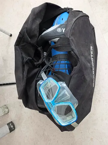 Sea scooter yamaha RDS250 +cressi diving mask