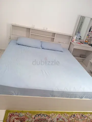 New bedset on Urgent sale !