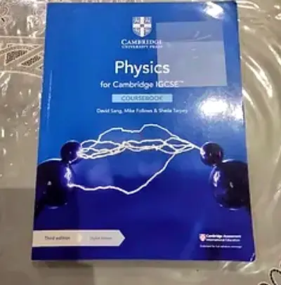 Physics for Cambridge IGCSE Coursebook (Cambridge University Press) - Third Edition