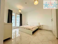 Distress deal | Upgraded Unit | Lake View