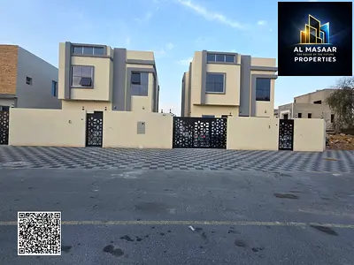للبيع، فيلا زاويه بالقرب من المسجد. من أفخم الفلل في عجمان. بناء وتشطيب سوبر ديلوكس، مساحة بناء واسعة جدًا وغرف، تملك حر