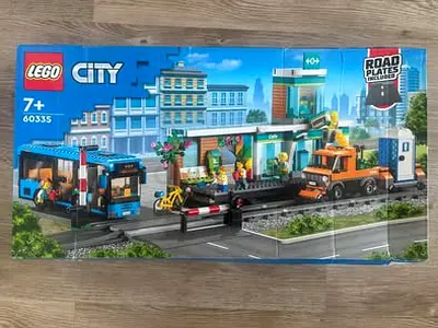 BARGAIN BRAND NEW LEGO 60335 CITY TRAIN STATION