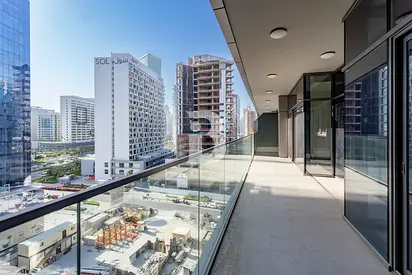 LUXURIOUS BRAND NEW| SPACIOUS | INVESTMENT DEAL