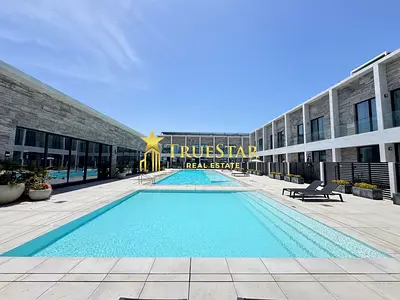 TOWNSHOUSE STYLE VILLA 3BR NO MAIDS SMALL PRIVATE GARDEN