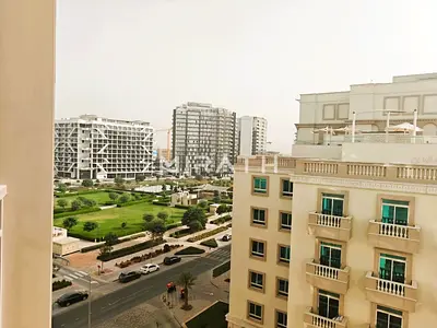 1-Bedroom | Bright l Partial Park View