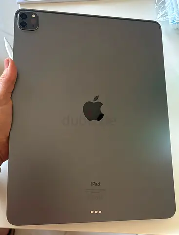 iPad Pro 12.9 4th Generation + Apple Pen