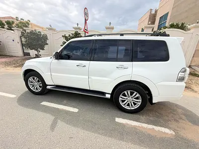 3.8L GLS Top 5 Door 2012 - GCC Specs