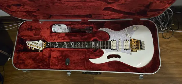 Ibanez Jem7v-wh