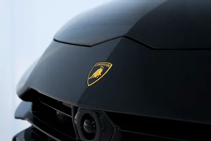 2024 Lamborghini URUS — миниатюра 4