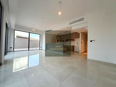 Direct Pool and Garden Area View l End Unit l Brand New House