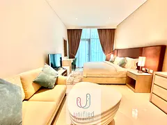 Studio | High Floor | Full Atlantis View | Direct Beach Access | 6 Cheques