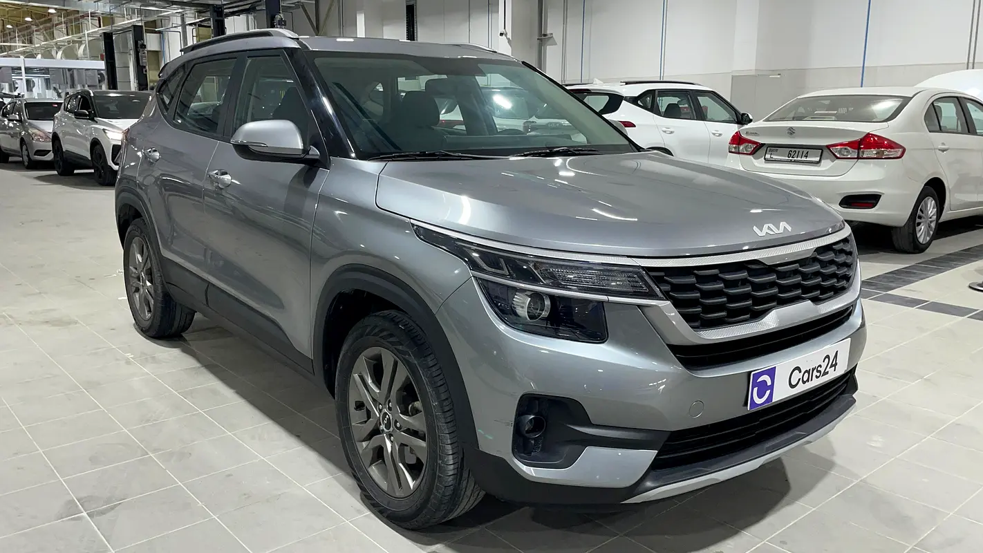 Kia Seltos 2023 — photo 1 of 12