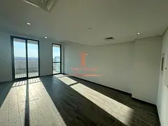 Low Floor | JGE 2 View | Vacant