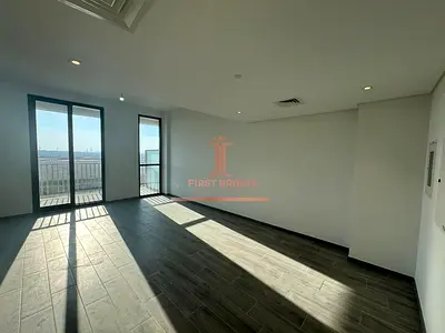 Low Floor | JGE 2 View | Vacant