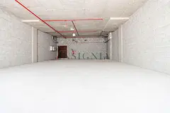 Vacant Office for Sale in Prime Location With 2 Parking's