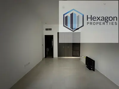 LARGE 1BHK APARTMENT+STUDY||POOL VIEW||CLOSE KITCHEN||AED65000