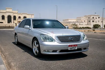 ⸻  Lexus LS 430 2004 (Japanese Spec) – Excellent Condition