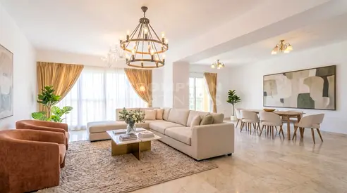 Sophisticated Waterfront Living at Marina Heights