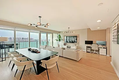 Beach Access | High Floor | Upgraded Unit