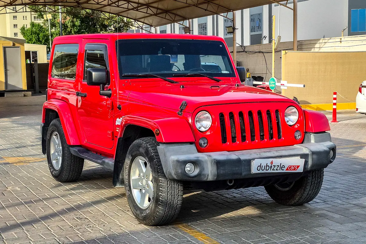 Jeep Wrangler 2015 — photo 1 of 14